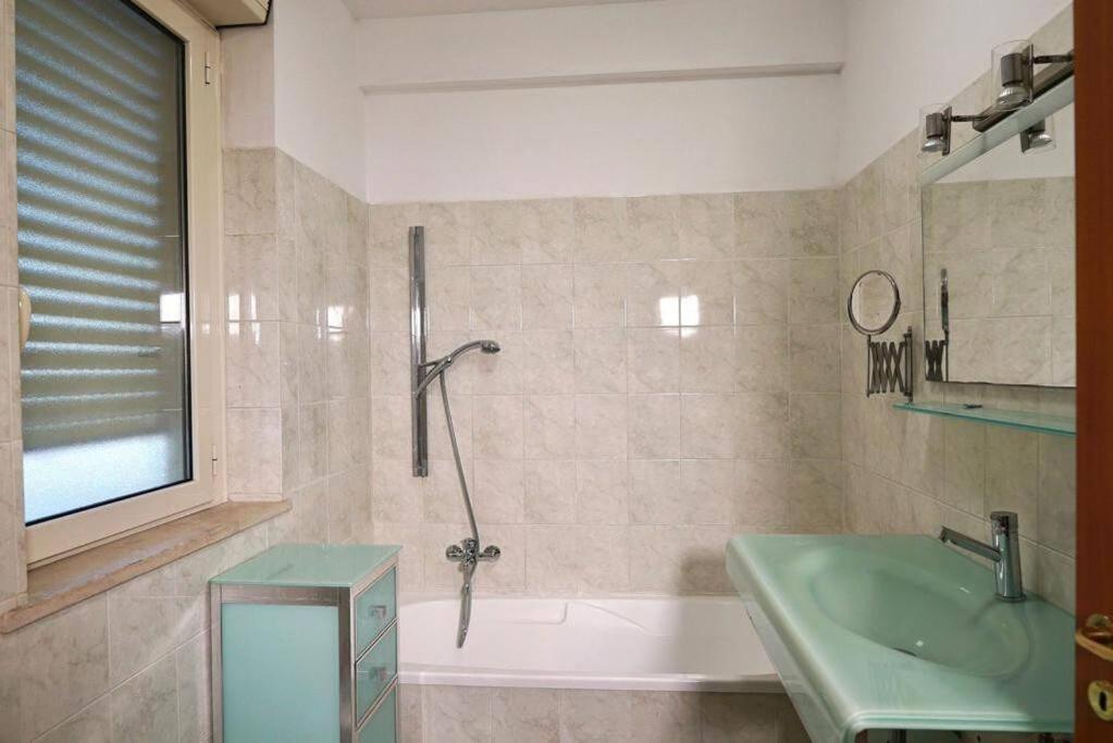 Sleep And Leave- Airport Fiumicino - Apartment Exterior photo